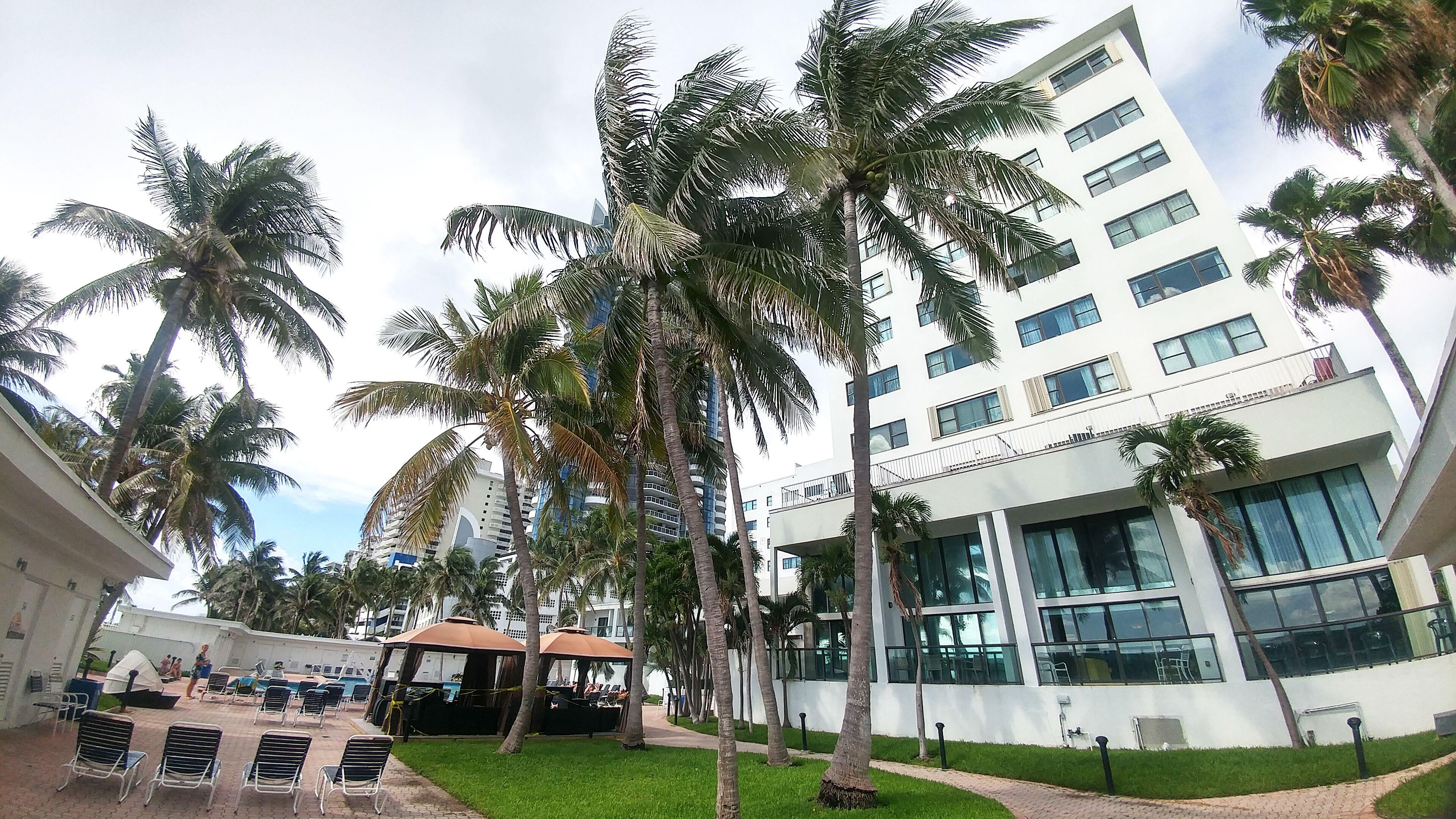 Casablanca On The Ocean East Tower, Miami Beach